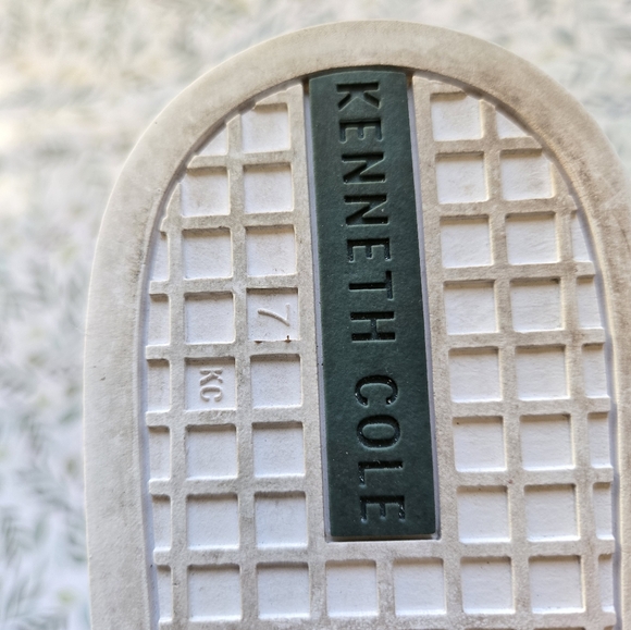 Kenneth Cole Tyler Zip Mid-Top Leather Sneakers - Size 7 - Picture 9 of 9